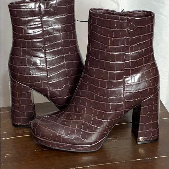 Rachel Zoe Deep Mahogany Croc Embossed Maya Platform Heeled Boots - Picture 5 of 13